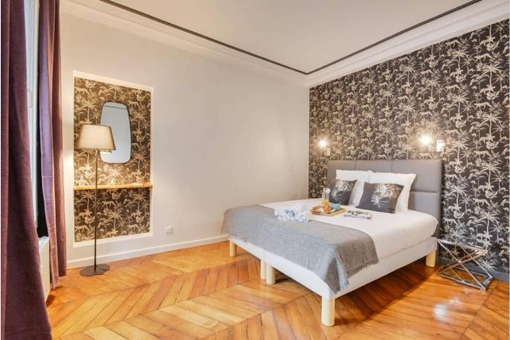 Luxueux Duplex 6 - 8Pers - Full Equipped - Republique Lägenhet Paris Exteriör bild